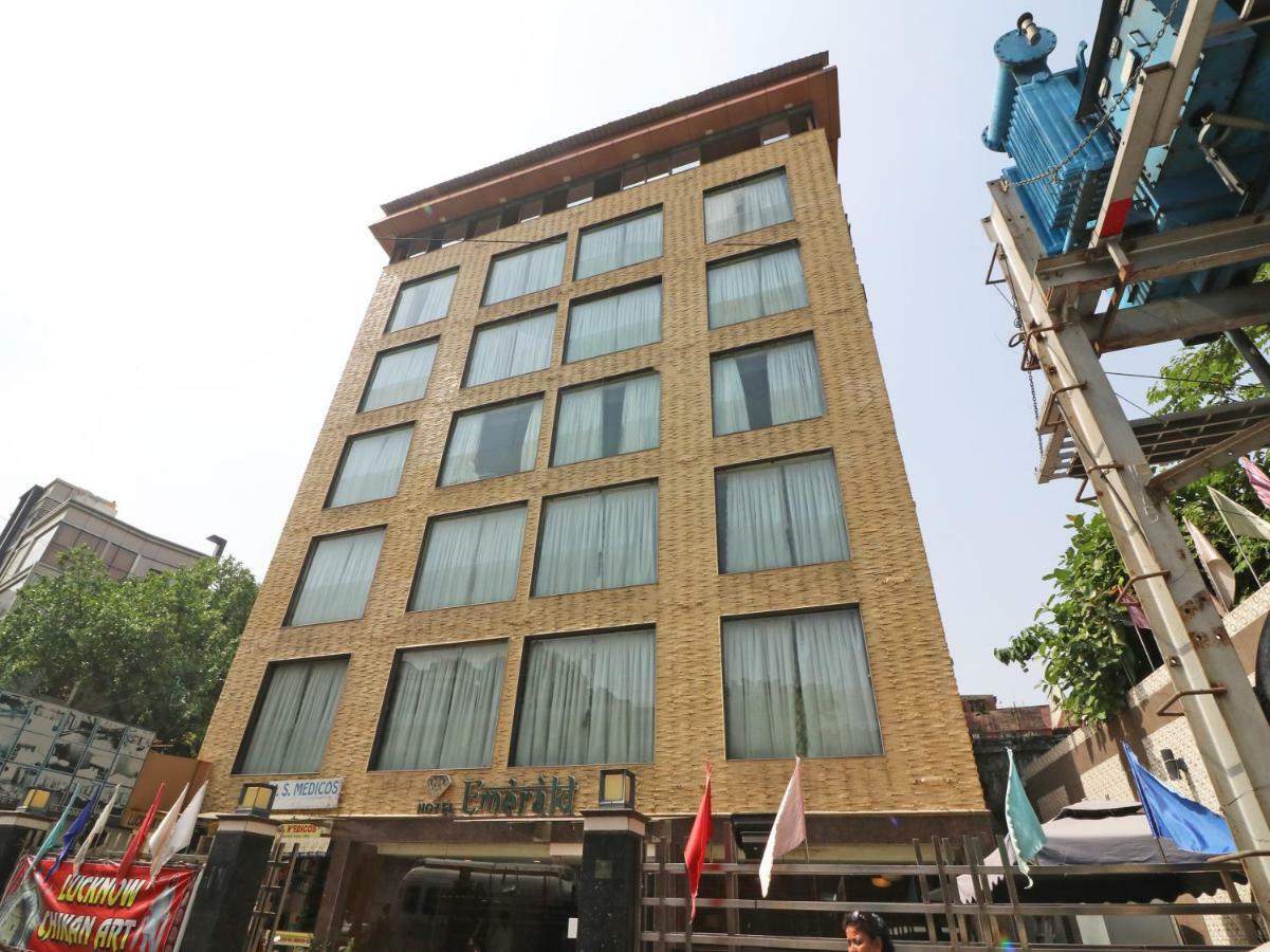 Hotel Emerald Kalkutta Exterior foto